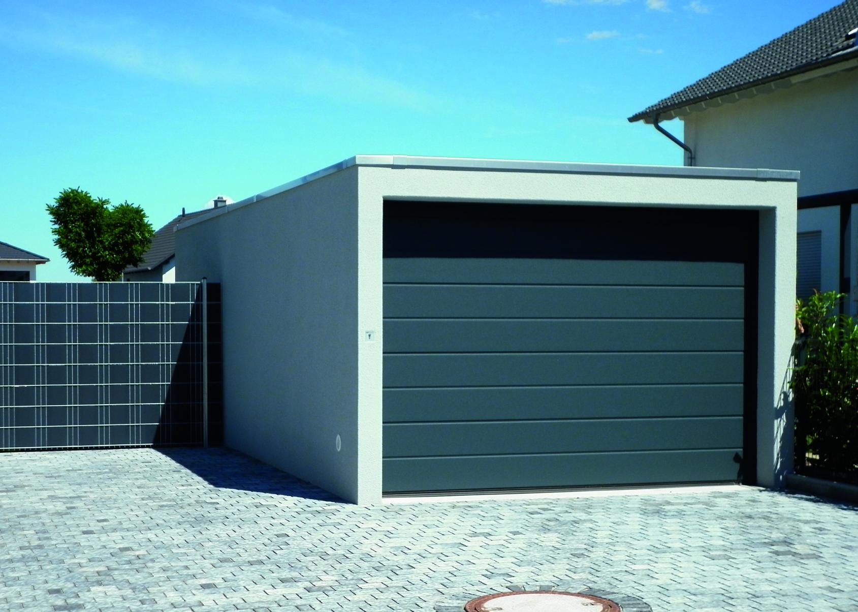 REKERS - betonnen prefab garages en bergingen